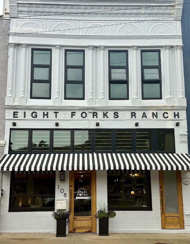 Eight Forks Ranch photo 1